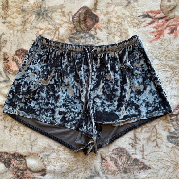 PINK Victoria's Secret Pants - Pink Sleepwear shorts Small